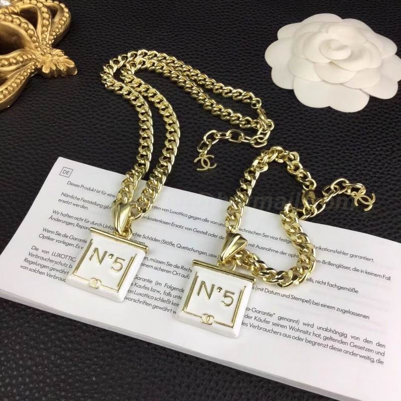 Chanel Necklaces 180